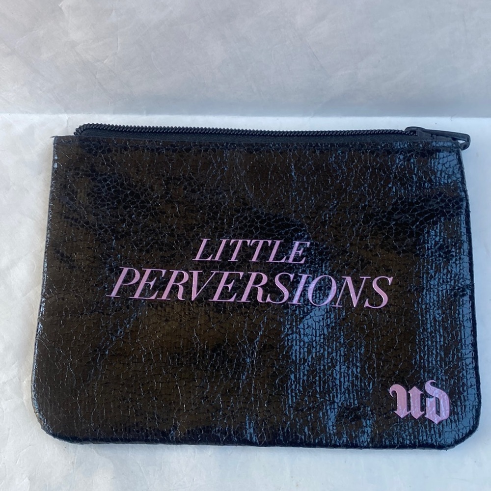 URBAN DECAY Little Perversions Small Cosmetic Bag NWOT Black Pink NIB